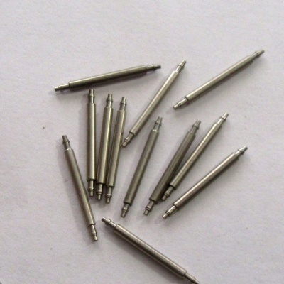 stěžejka 18mm, původní primácká, silná, 10 kusů,
