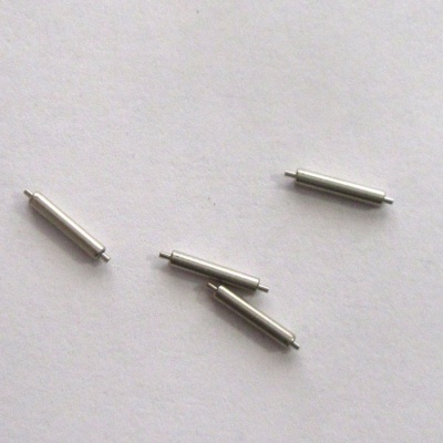 stěžejka 12mm, původní primácká, 10 kusů,