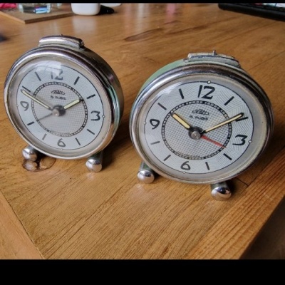 2x budik 