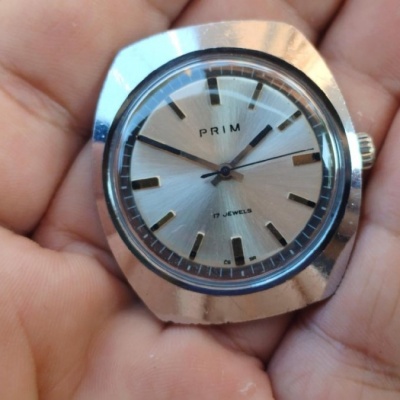 Hodinky Prim