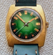 VZÁCNÉ PRIM r.1977 ZLACENÉ S BRUSEM