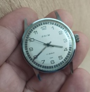 Hezké Hodinky  Prim 