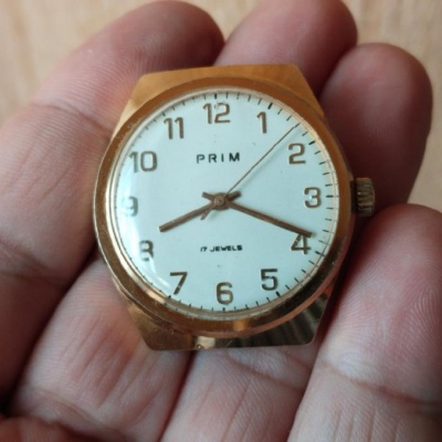 Hodinky Prim 