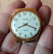 Hodinky Prim 
