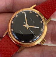 Prim elegantné pozlátené dámske