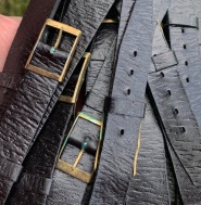 Kožené remienky Saturn Praha šírky 18mm s pozlátenou sponou