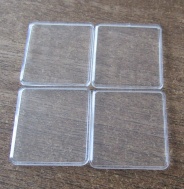 2x ORIGINÁLNÍ SKLO NA PLASTOVÉ HRANATÉ PRIM QUARTZ, CENA ZA 2 KUSY