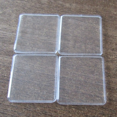 2x ORIGINÁLNÍ SKLO NA PLASTOVÉ HRANATÉ PRIM QUARTZ, CENA ZA 2 KUSY