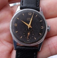 pekne vzacne hodinky prim prouzky rok 1959 stroj 011 funkcni