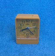 Budík Prim quartz Hana s osvětlením číselníku!!!