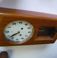 PRIM  NÁSTĚNNÉ HODINY   1961