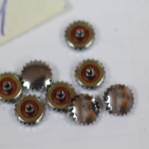 korunka Prim chrom, nepoužitá, prachotěsná, malá