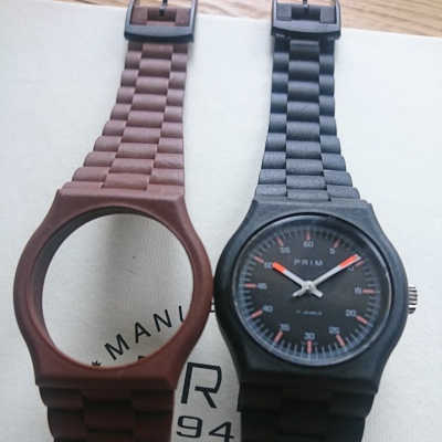 Plastové prim černé 