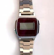 Funkční prim digitálky ,ale bez krytu baterie