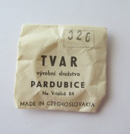 SKLO TVAR PARDUBICE 326 - NA PRIM TRAKTOR