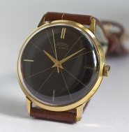 Prim Elegant