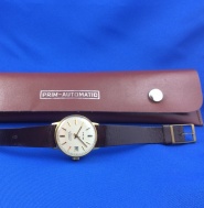 Nádherné PRIM AUTOMATIC + penál