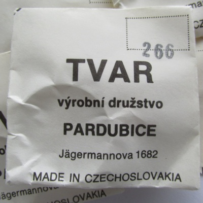 266 - 10 x ORIGINÁLNÍ SKLO TVAR PARDUBICE 266  - NA PRIM O VELIKOSTI POUZDRA 30mm