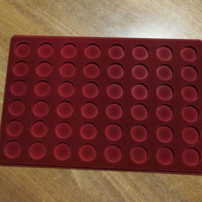 Plato - úložný box na hodinky, strojky nebo číselníky - 48 úložných míst