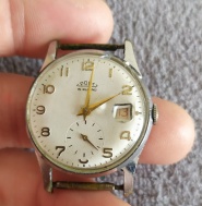 Hodinky Prim . 50 bílé