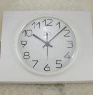 Hodiny PRIM QUARTZ. LH-5