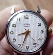 Hodinky Prim 