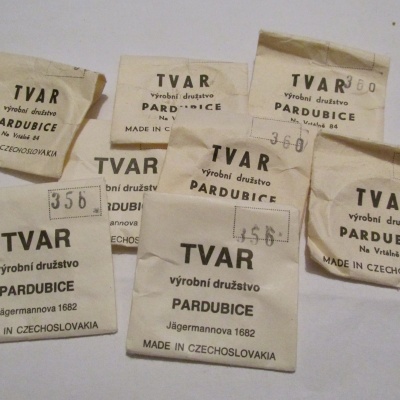 SKLO TVAR PARDUBICE - 343,362,364,366,368,372,374,398,404,406,416 -  NEPOUŽITÉ ORIGINÁLNÍ