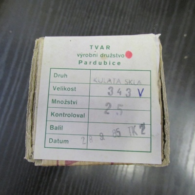 343 V - Sklo Tvar Pardubice - původní balení 25 kusů