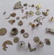 Mix součástek na hodinky Prim - díly na hodinky, č.18v