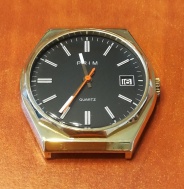 PRIM , QUARTZ , ČERNÉ , ZLACENÉ .
