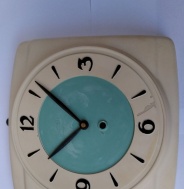 hodiny 10