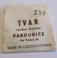350 - SKLO TVAR PARDUBICE - NA KAPESNÍ HODINKY PRIM - PŮVODNÍ