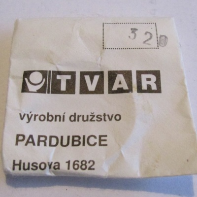 320 - SKLO TVAR PARDUBICE 