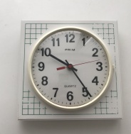 Hodiny Prim - Quartz