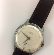 Hodinky Prim Traktor