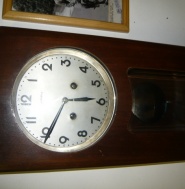 NÁSTĚNNÉ HODINY CHRONOTECHNA
