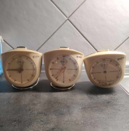 3x budík Expo