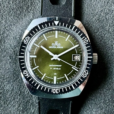 KHAKI PRIM SPORT MEISTER-ANKER TOP STAV!