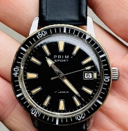 Prim Sport 1 - lesklý ciferník