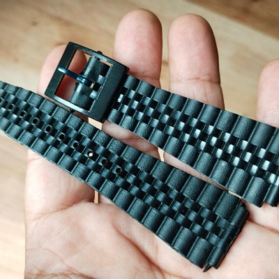 Nepoužité Řemínky 20 mm 50 ks 
