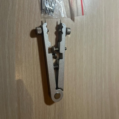 Profi Kleště na stěžejky