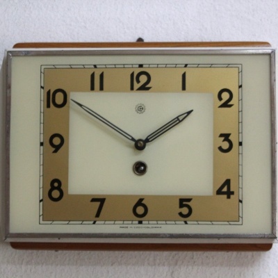 kuchyňské hodiny Chronotechna, funkční, parádní stav