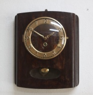 pokojové hodiny Chronotechna, funkční, hnědé