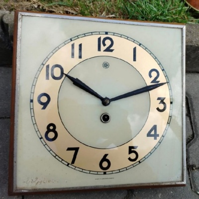 Hodiny Chronotechna 