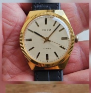 2X Prim hodinky