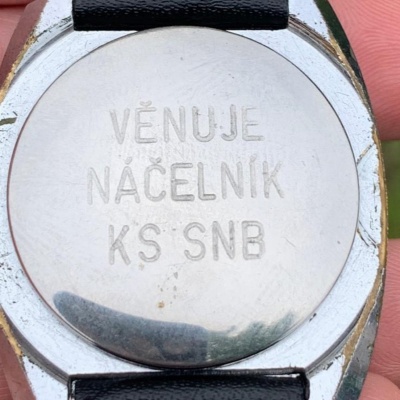 Hodinky Prim s věnováním
