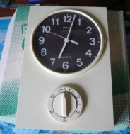 HODINY PRIM QUARTZ + KRABICE + Z.L.