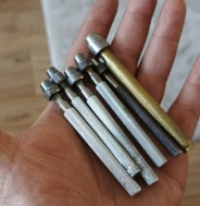 Hodinářské  dobové svěrky 6 kusů