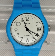 Plastové hodinky PRIM - z roku 1989 v perfektním stavu, tečkované číslice.