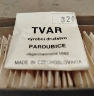 Sklíčko TVAR PARDUBICE rozmer 320 .